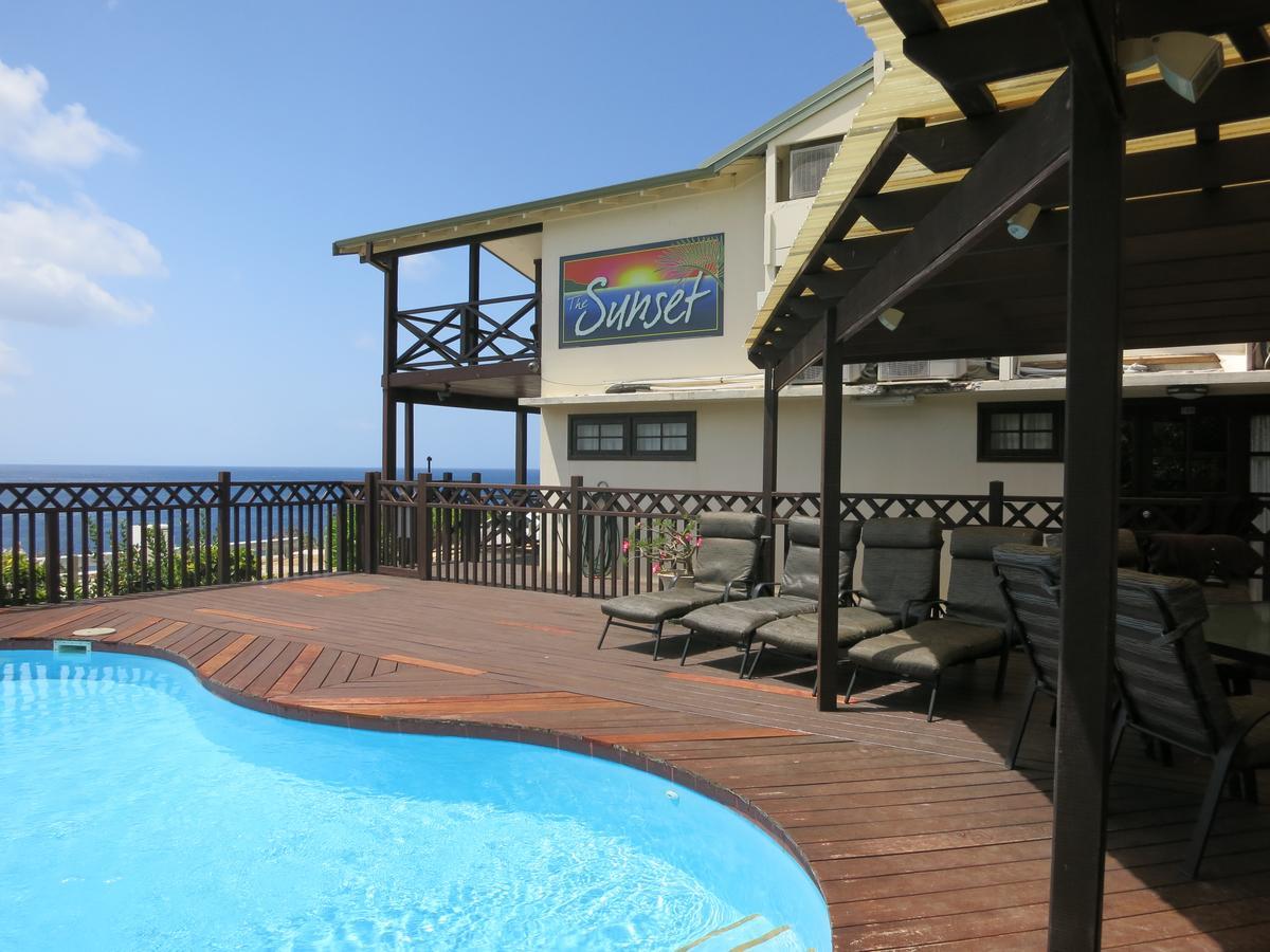 The Sunset Hotel Flying Fish Cove Ngoại thất bức ảnh